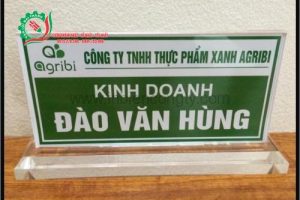 Biển Mica Trong Đế 2 cm
