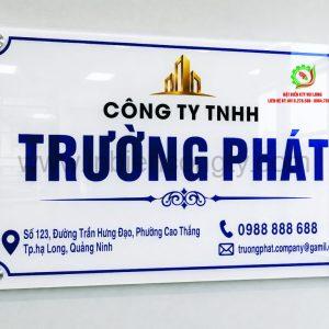 biển in uv trên mica sữa kt50x30cm