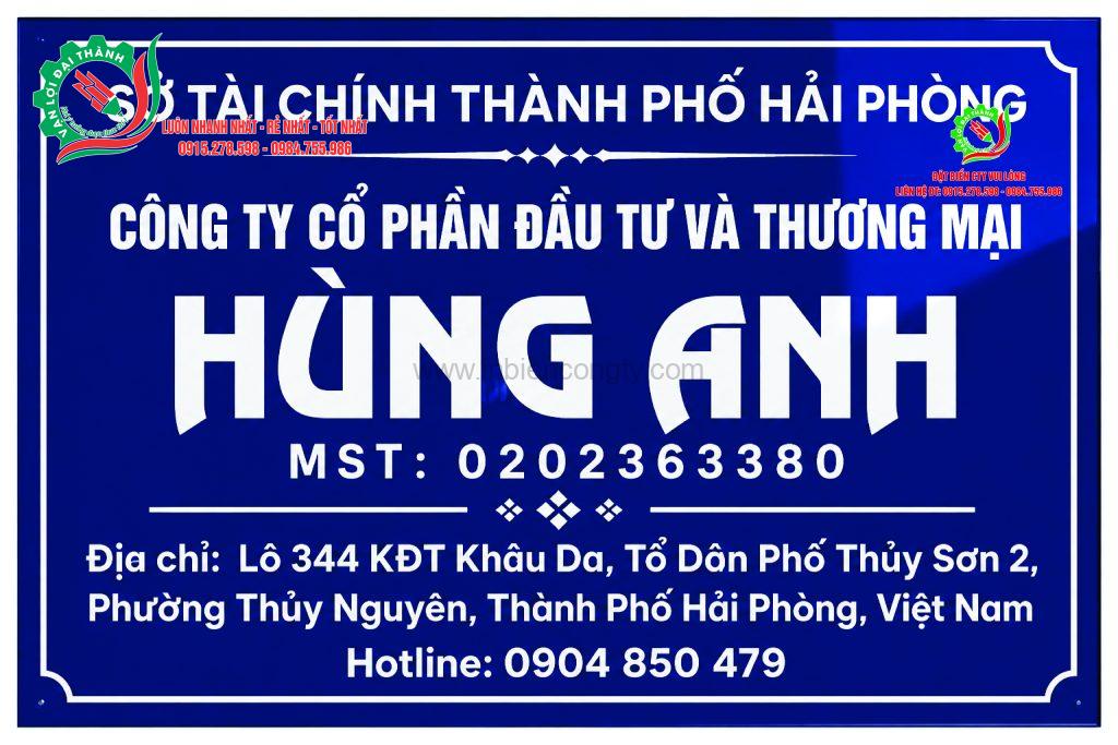 biển in uv trên mica xanh tím 50x30