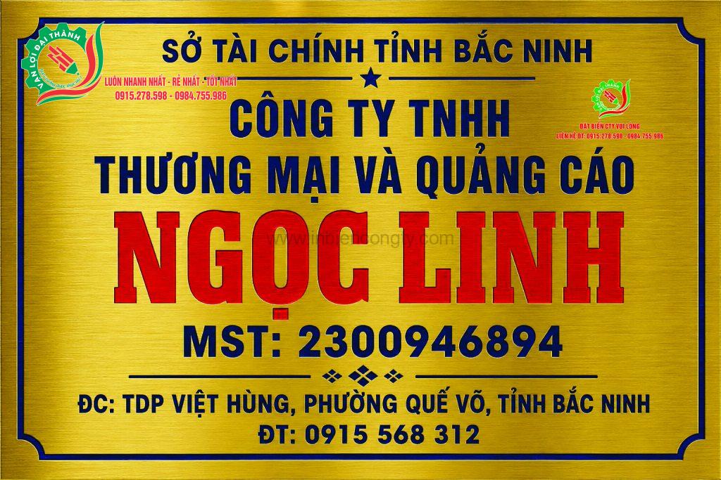 biển inox ăn mòn vàng gương mẫu 2
