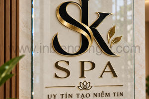 in logo lên mica trong+ốc chân kính mẫu 2