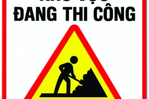 Cận cảnh mặt biển Cảnh báo khu vực đang thi công